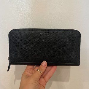 Prada Black Saffiano Large Zipper Wallet Clutch